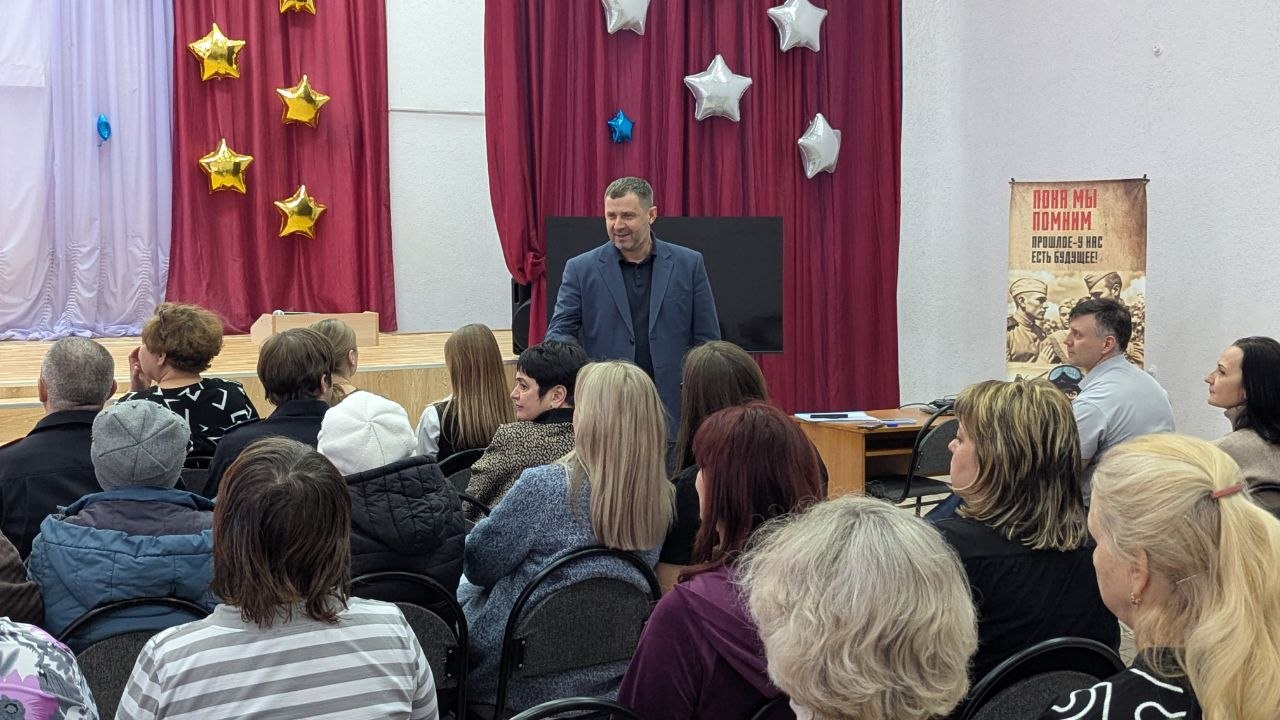 Успехи балаковцев на соревнованиях по кикбоксингу Успехи балаковцев на соревнованиях по кикбоксингу