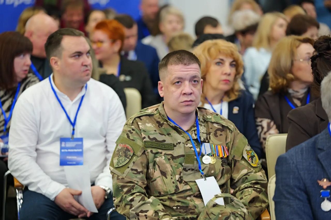 Саратовские военнослужащие помогут сформировать предложения для блока по поддержке участников СВО в новой Народной программе «Единой России» Саратовские военнослужащие помогут сформировать предложения для блока по поддержке участников СВО в новой Народной программе «Единой России»