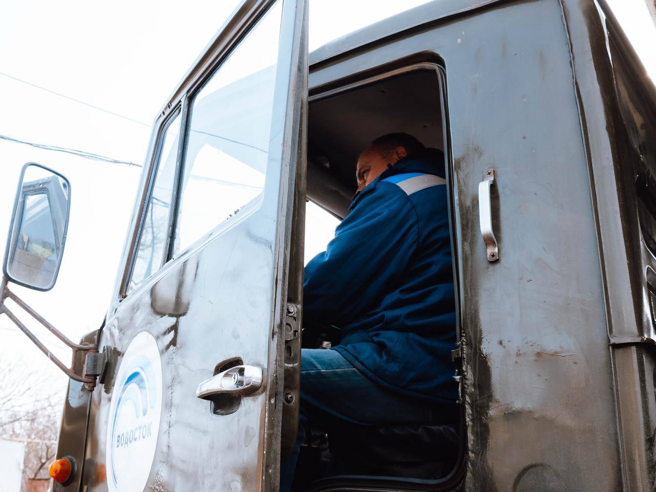 Посетил муниципальное предприятие «Водосток», которое занимается содержанием городской ливневой канализации Посетил муниципальное предприятие «Водосток», которое занимается содержанием городской ливневой канализации