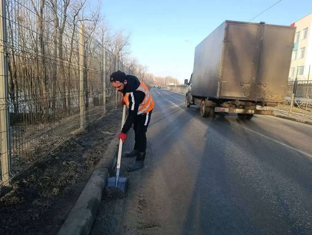 В городе продолжаются плановые работы по благоустройству В городе продолжаются плановые работы по благоустройству