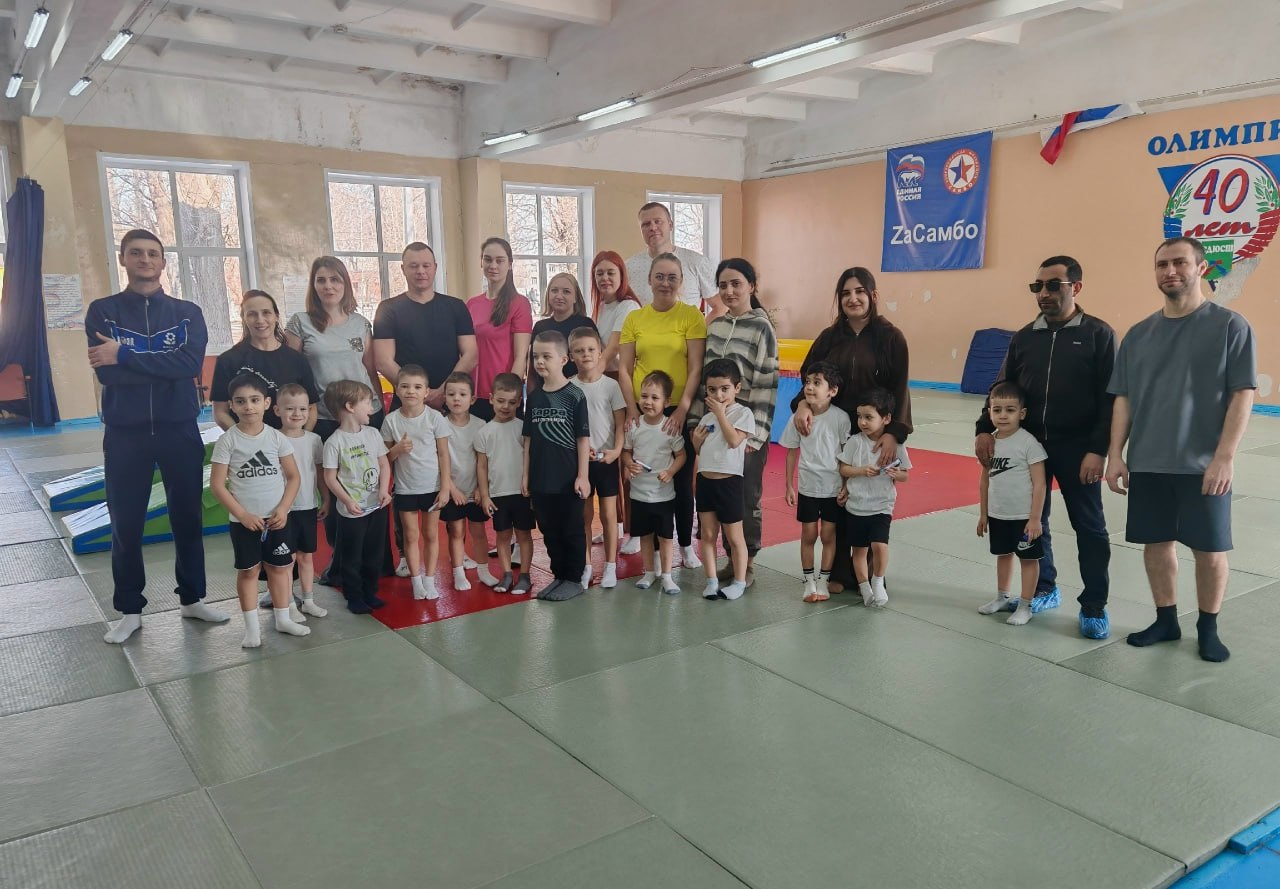 Тренировки в рамках проекта «7-Я ДЗЮДО» Тренировки в рамках проекта «7-Я ДЗЮДО»