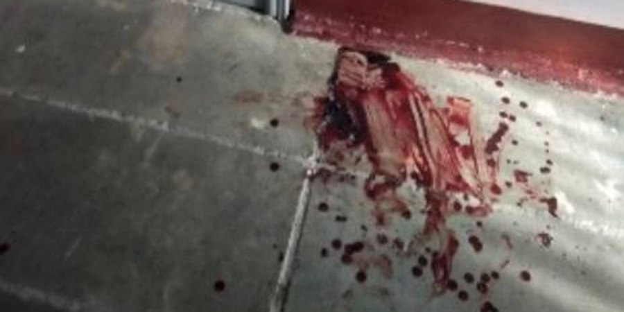 На Кутякова группа агрессоров жестоко избила и ограбила пожилого коменданта дома