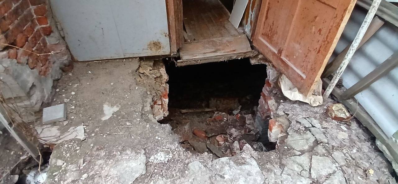 По факту обрушения возбуждено уголовное дело по статье "Халатность"