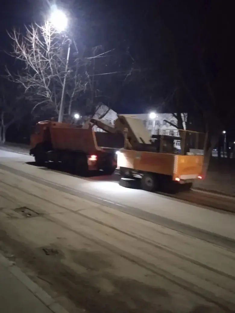 Откачка воды и очистка дорог Откачка воды и очистка дорог