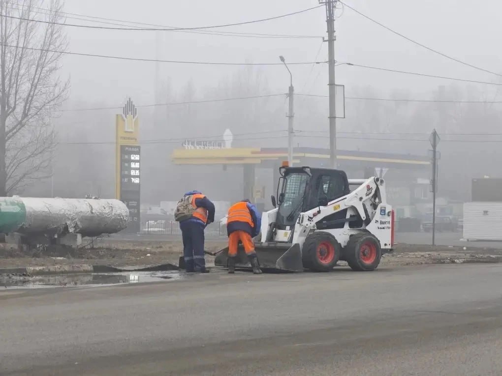 Откачка воды и очистка дорог Откачка воды и очистка дорог
