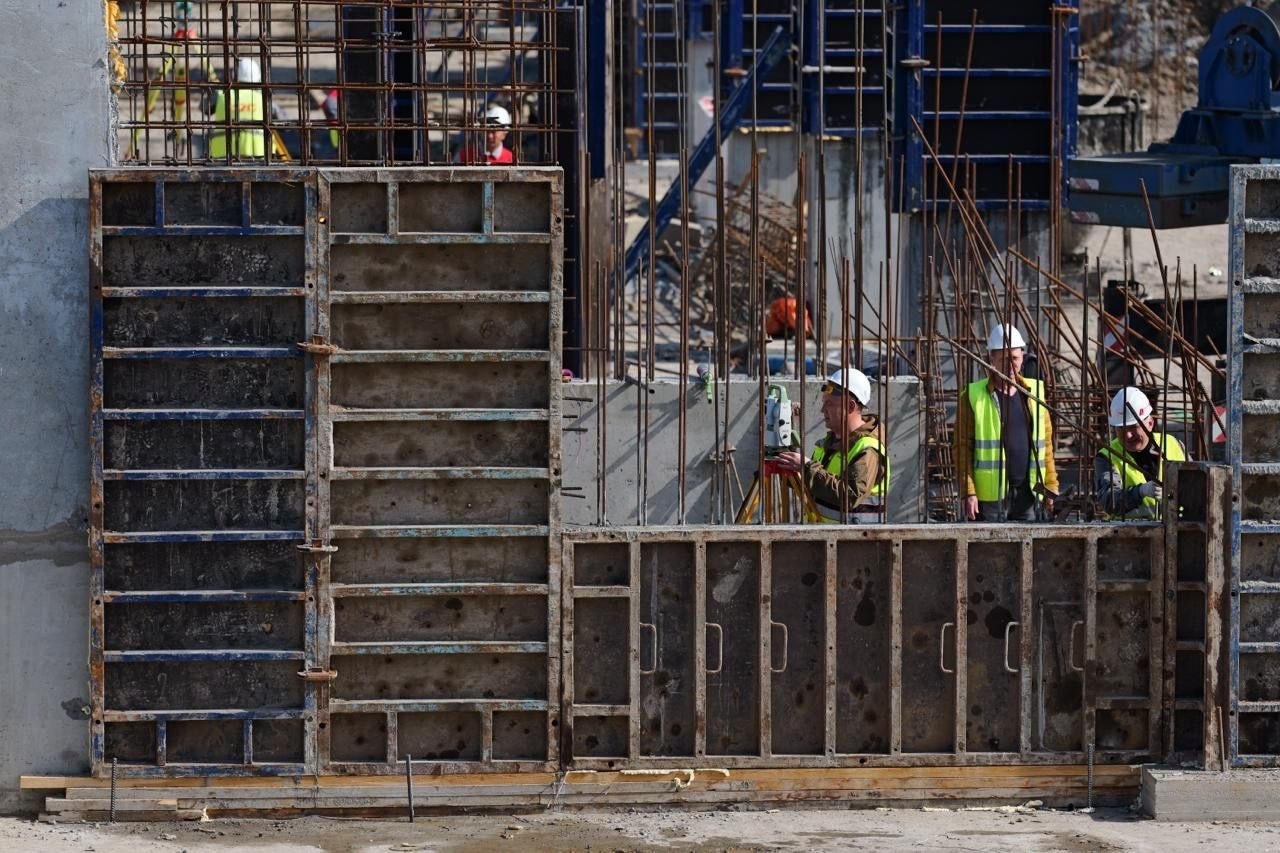 Володин: Достроить вокзал в Саратове нужно до конца этого года Володин: Достроить вокзал в Саратове нужно до конца этого года