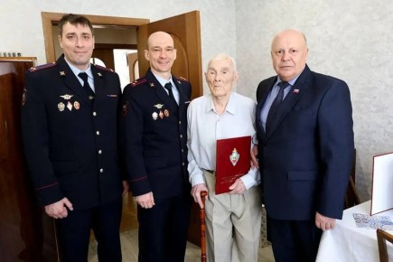 ���������� �� ��� ������ �� ����������� ������� ���������� �� 100-������ ������� �������� ������� ������������� ����� ������� ��������