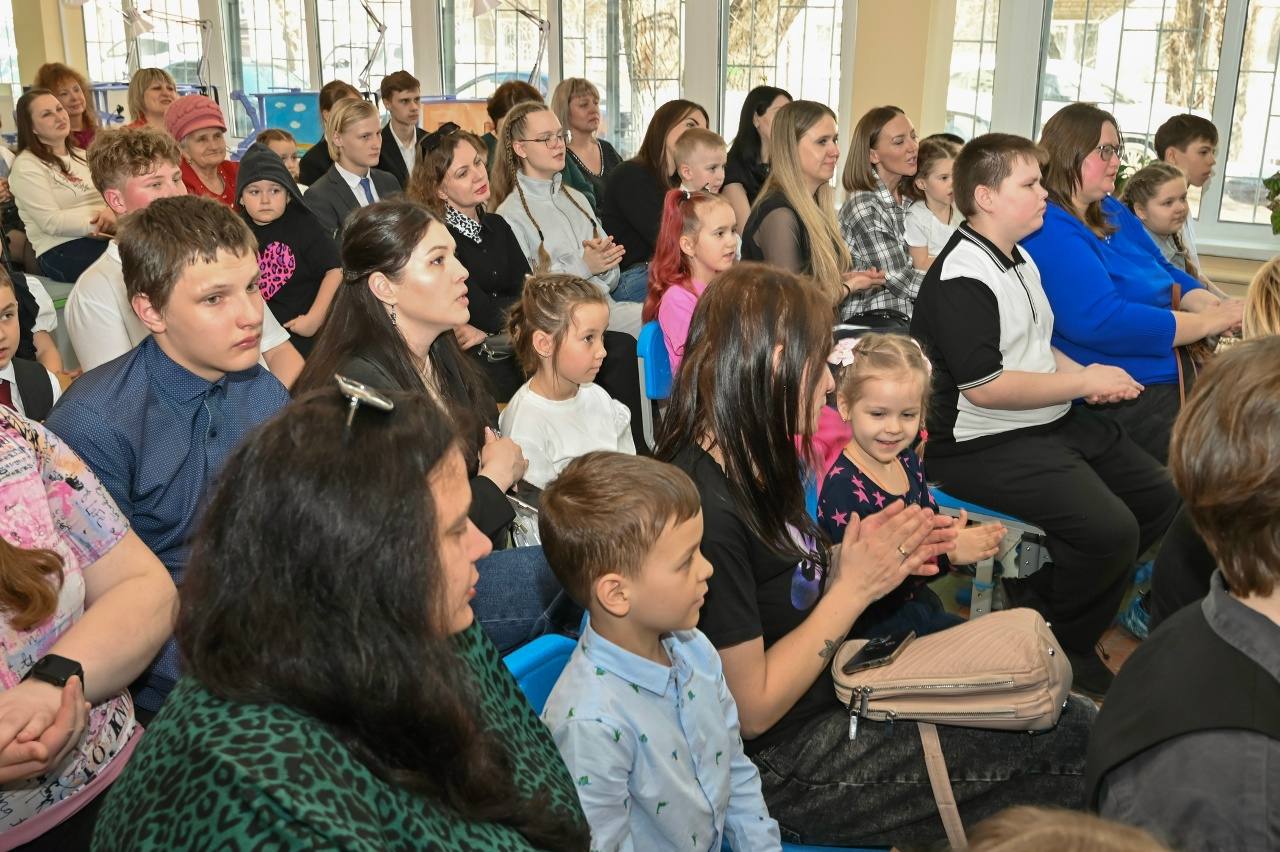 Главное управление МВД России по Саратовской области традиционно поддержало ежегодный конкурс детского творчества «Безопасность глазами детей» Главное управление МВД России по Саратовской области традиционно поддержало ежегодный конкурс детского творчества «Безопасность глазами детей»