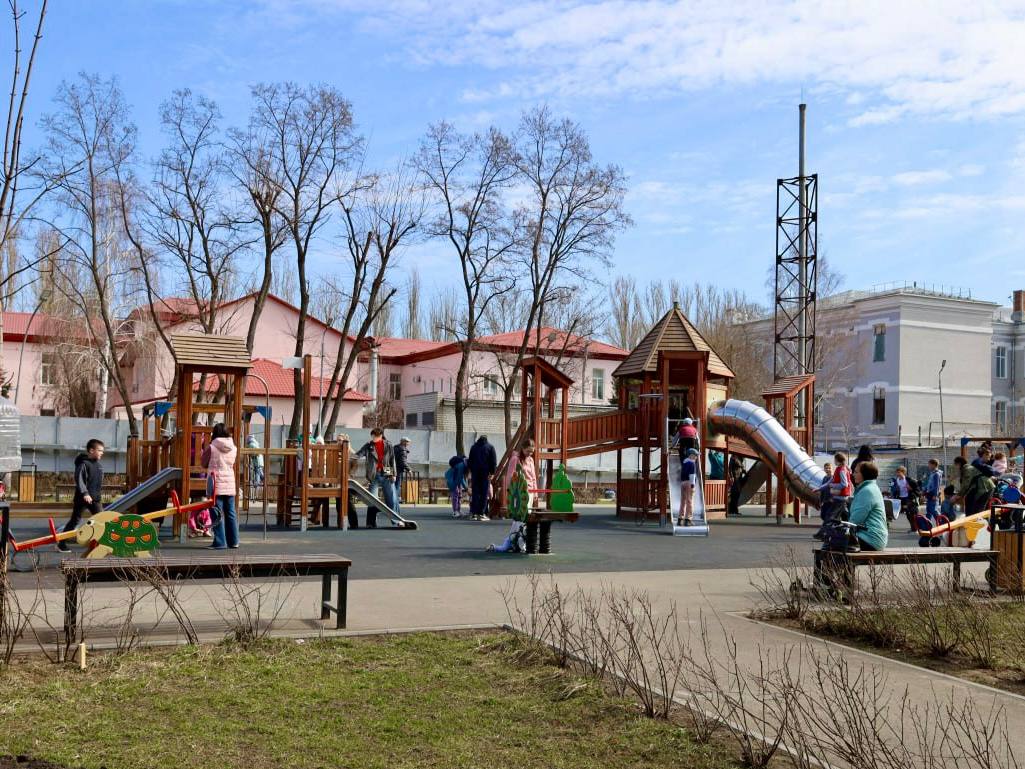 Город расцветает