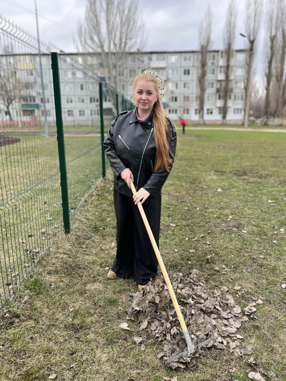 В Балаковском районе продолжаются весенние субботники В Балаковском районе продолжаются весенние субботники