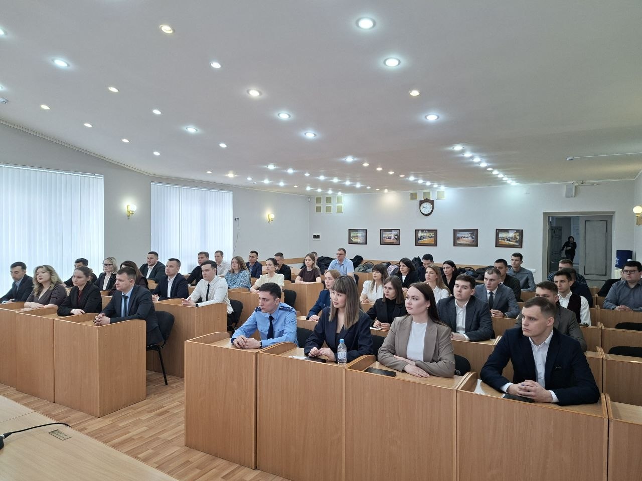 В Саратовском межрегиональном центре профессионального обучения прокурорских работников и федеральных государственных гражданских служащих состоялось открытие курсов повышения квалификации В Саратовском межрегиональном центре профессионального обучения прокурорских работников и федеральных государственных гражданских служащих состоялось открытие курсов повышения квалификации