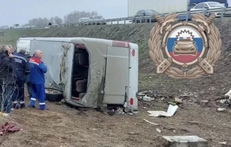Авария с автобусом под Петровском: одного ребёнка везут на лечение в Москву