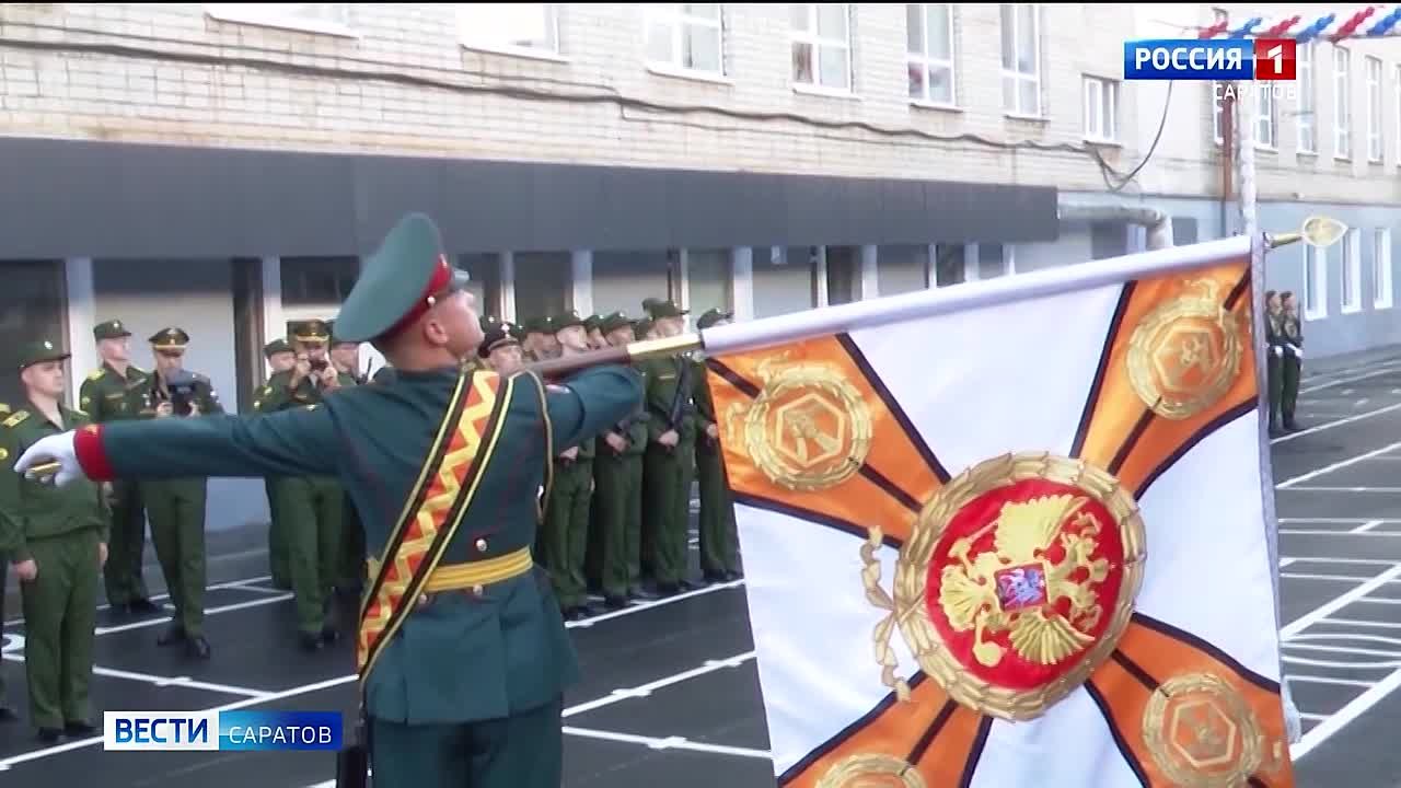Председатель Государственной думы Вячеслав Володин поднял вопрос обустройства территории у высшего военного училища радиационной, химической и биологической защиты имени Кириллова