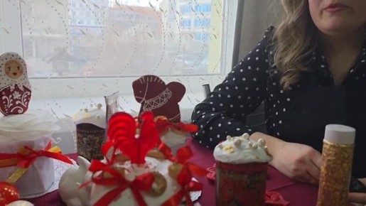 Кондитеры предлагают украшать куличи в русском стиле к Пасхе-2026