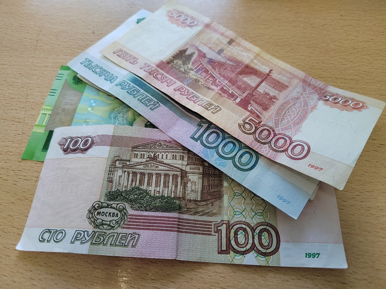 Ветераны получат по 10 тысяч рублей ко Дню Победы вместе с апрельской пенсией