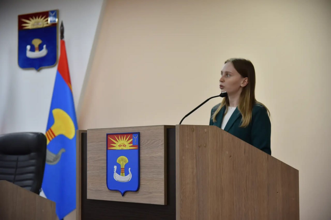 В администрации прошло собеседование с участниками конкурса «День дублера» В администрации прошло собеседование с участниками конкурса «День дублера»