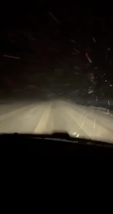 На территории области ожидается мокрый снег с гололедицей в темное время суток