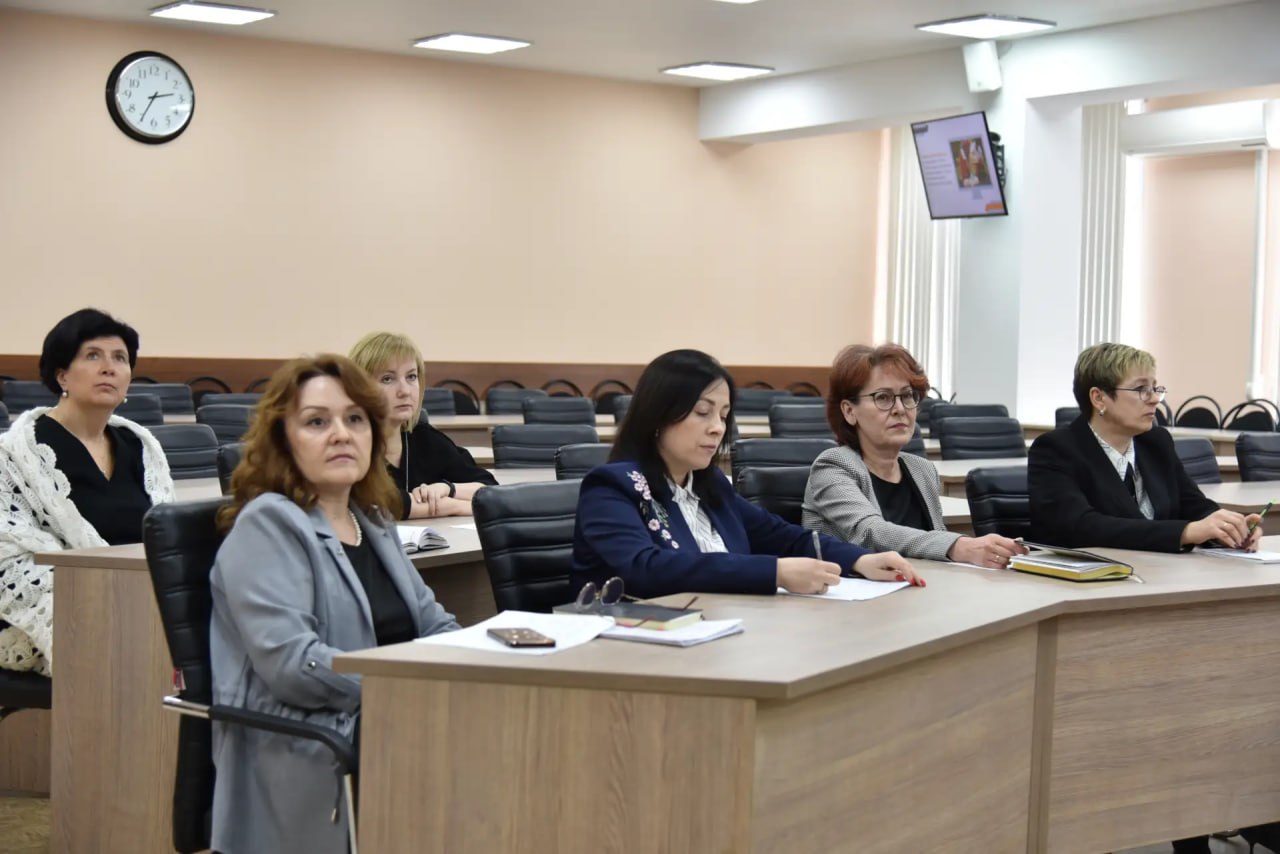 В администрации прошло собеседование с участниками конкурса «День дублера» В администрации прошло собеседование с участниками конкурса «День дублера»