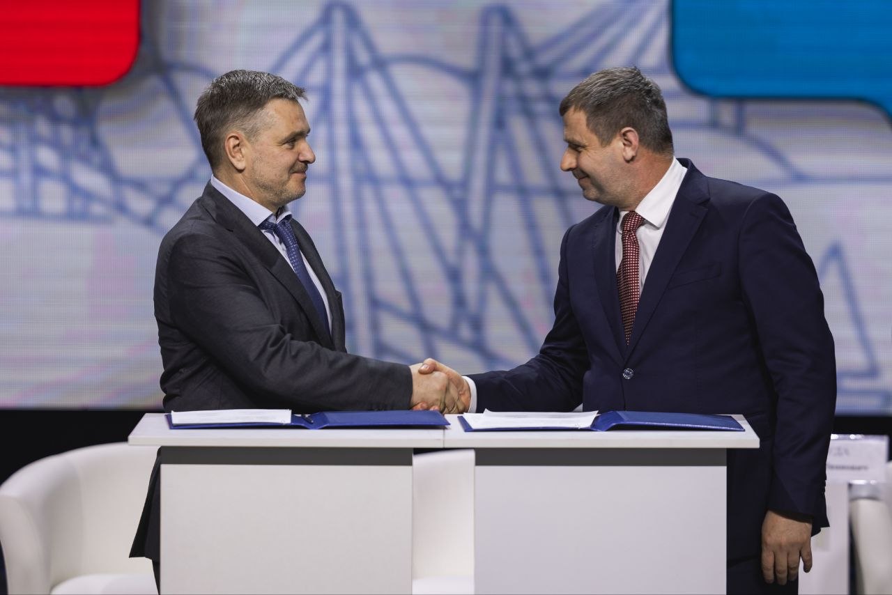 Сегодня между Балаковским районом и Уссурийским городским округом Приморского края заключили соглашение о взаимном сотрудничестве Сегодня между Балаковским районом и Уссурийским городским округом Приморского края заключили соглашение о взаимном сотрудничестве