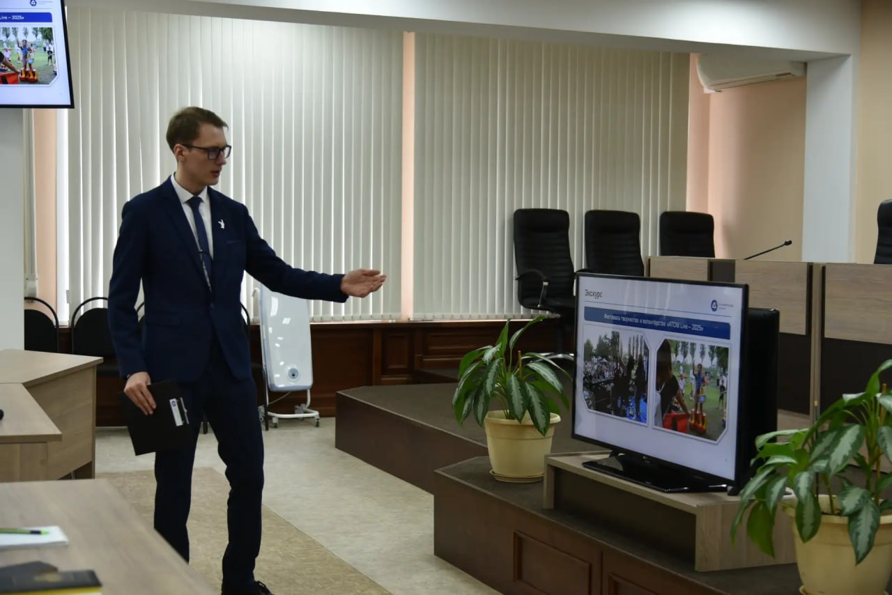 В администрации прошло собеседование с участниками конкурса «День дублера» В администрации прошло собеседование с участниками конкурса «День дублера»