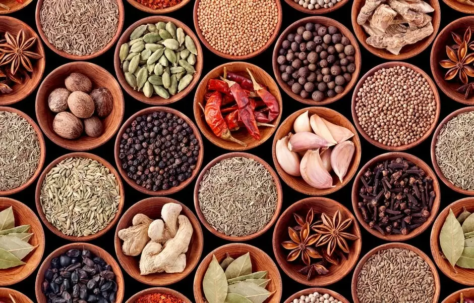 Секреты приправ: 8 незаменимых специй для кулинарного вдохновения