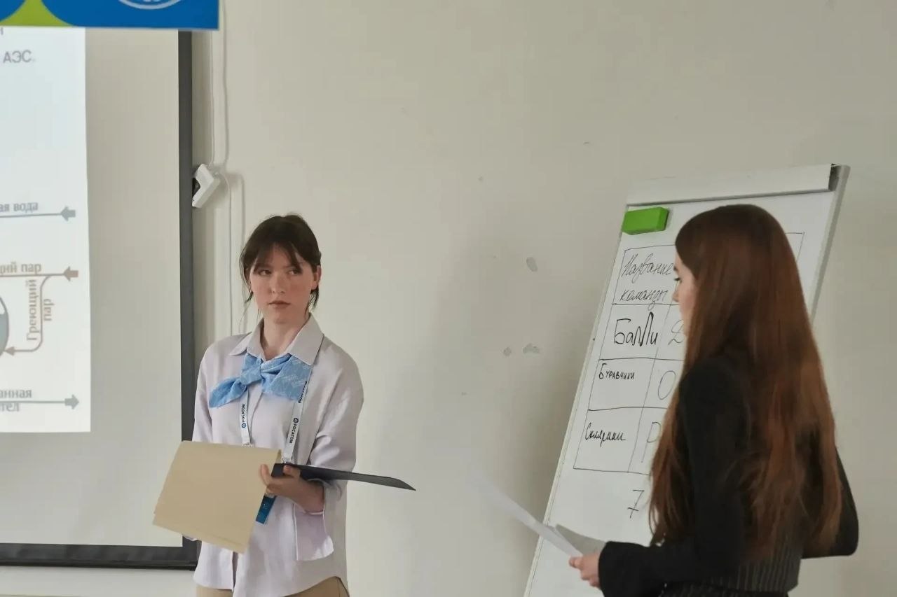 Поздравляем победителей суперфинала Турнира юных физиков «ЮНФИ» Поздравляем победителей суперфинала Турнира юных физиков «ЮНФИ»