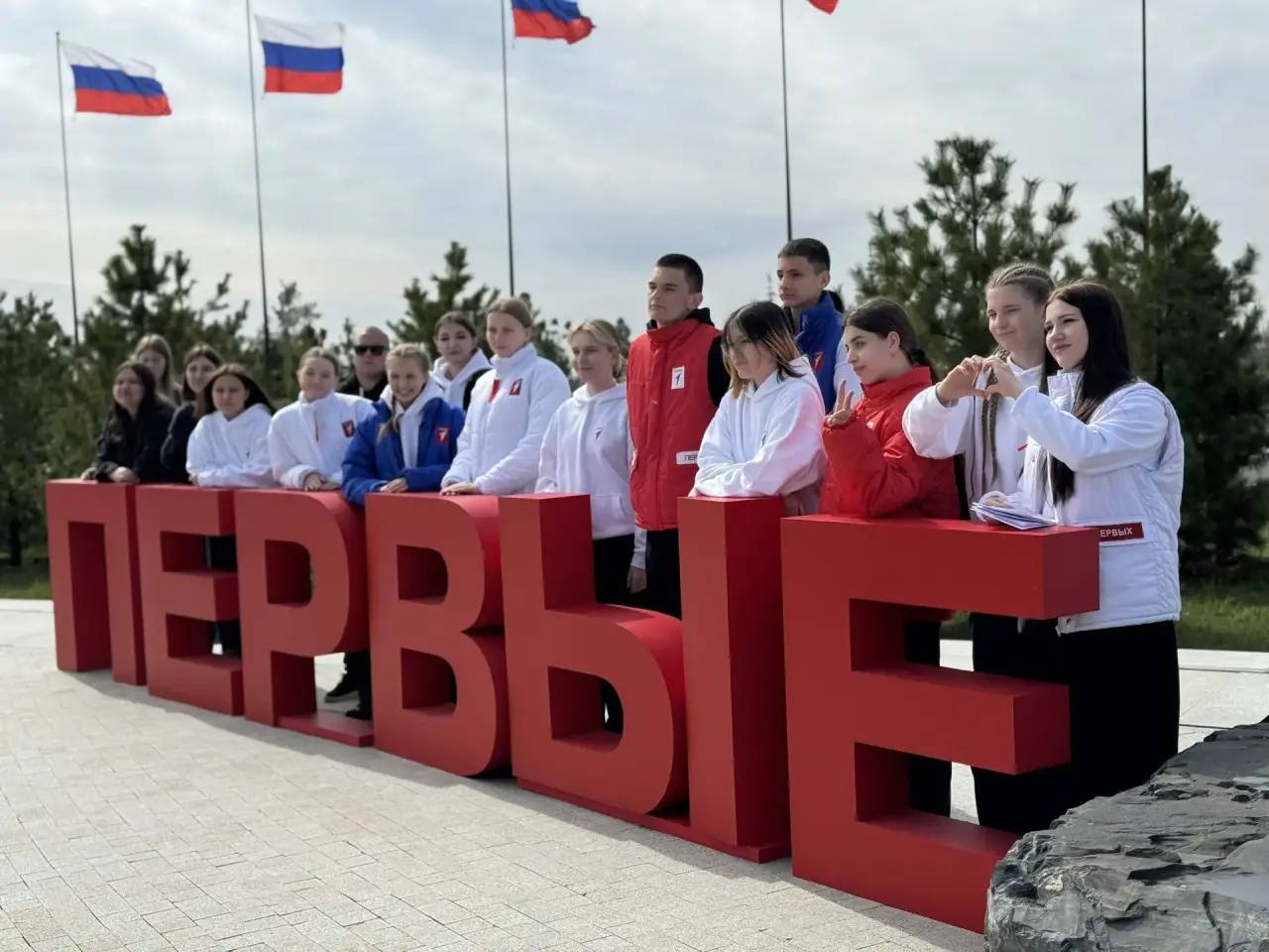 В честь 65-летия первого полета человека в космос на площадках Парка покорителей космоса проходят масштабные праздничные мероприятия В честь 65-летия первого полета человека в космос на площадках Парка покорителей космоса проходят масштабные праздничные мероприятия
