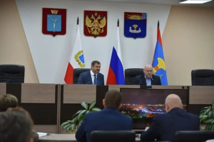 Сегодня провели совещание структурных подразделений