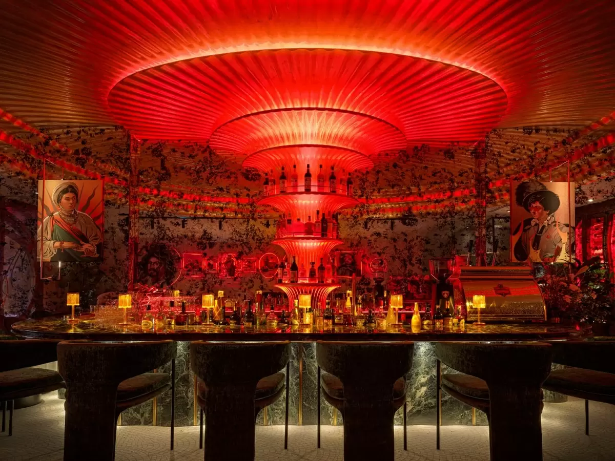 Негрони без границ: главный коктейль лета в ToMi Negroni Bar