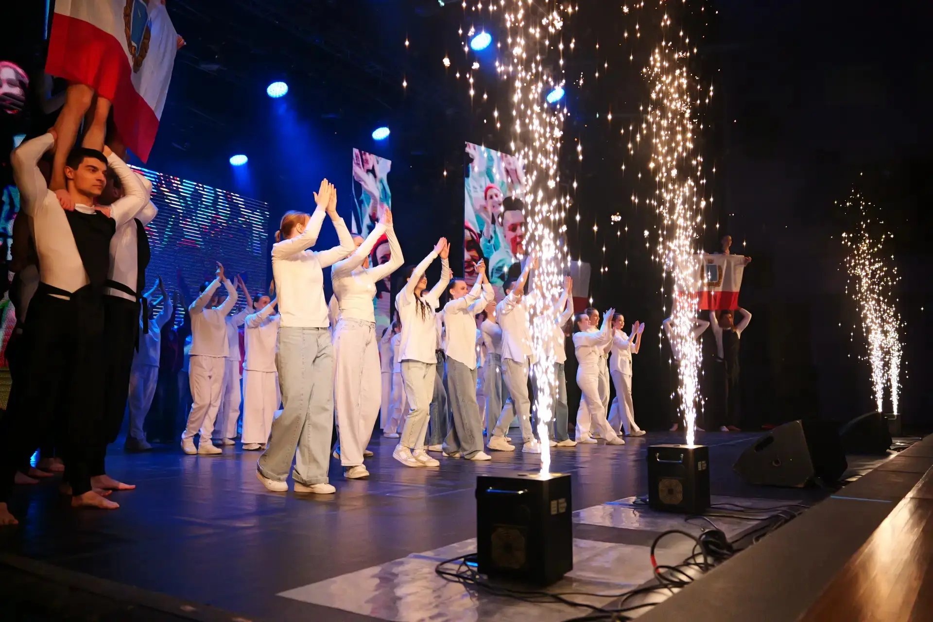 Студенты сразу двух саратовских вузов взяли гран-при региональной «Студвесны»