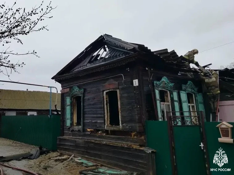 На пожаре в Красноармейском районе погибла женщина