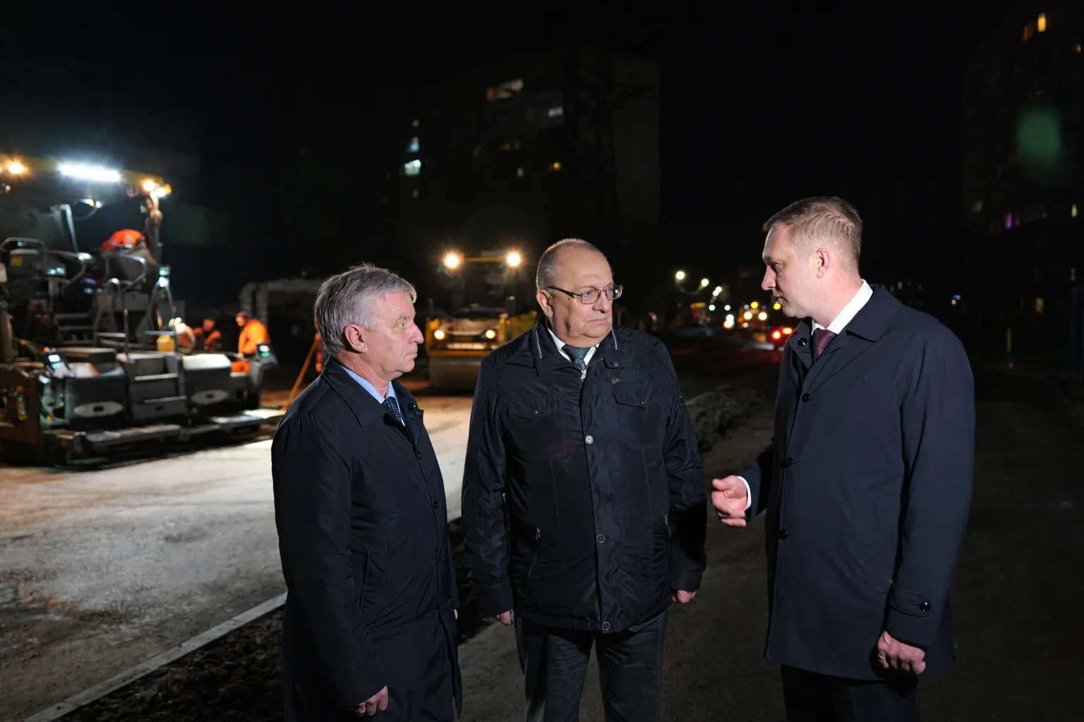 Роман Бусаргин: В Саратове в рамках выделенного муниципалитету из областного бюджета дополнительного финансирования в 1 млрд рублей в этом году будет отремонтировано 30 км дорог Роман Бусаргин: В Саратове в рамках выделенного муниципалитету из областного бюджета дополнительного финансирования в 1 млрд рублей в этом году будет отремонтировано 30 км дорог