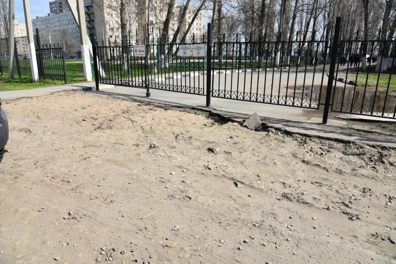 По поручению главы Балаковского района Сергея Барулина комиссия осмотрела территории, которые не были приведены в порядок после вскрышных работ По поручению главы Балаковского района Сергея Барулина комиссия осмотрела территории, которые не были приведены в порядок после вскрышных работ