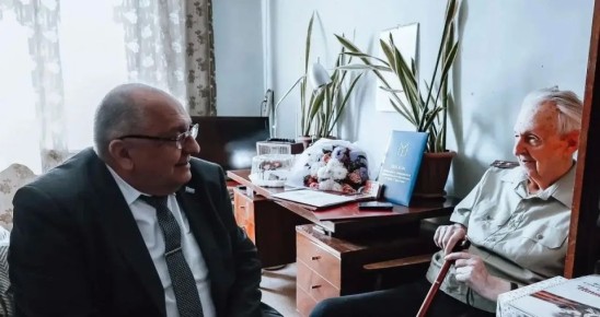 ��������� �� 100-������ �� ��� �������� ��������� ���������� ������ ��������, �������� ������� ������������� ����� ������� ��������� ���������