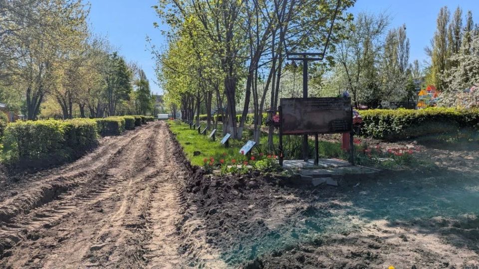 Обсудили благоустройство общественных и дворовых территорий, которые выполняются в рамках национального проекта «Формирование комфортной городской среды» Обсудили благоустройство общественных и дворовых территорий, которые выполняются в рамках национального проекта «Формирование комфортной городской среды»