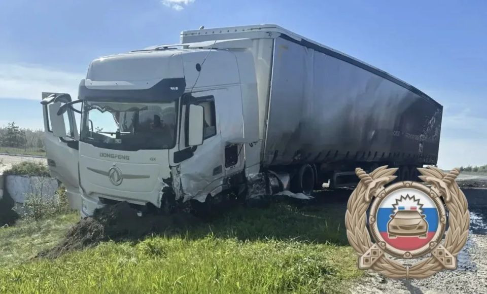 В Красноармейском районе полицейские устанавливают обстоятельства ДТП с погибшим #ТрагедияНаДороге