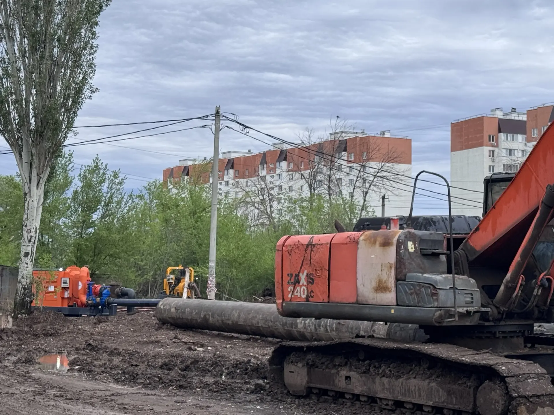 В связи с обильными осадками в ночное время сместились графики работ на объекте В связи с обильными осадками в ночное время сместились графики работ на объекте