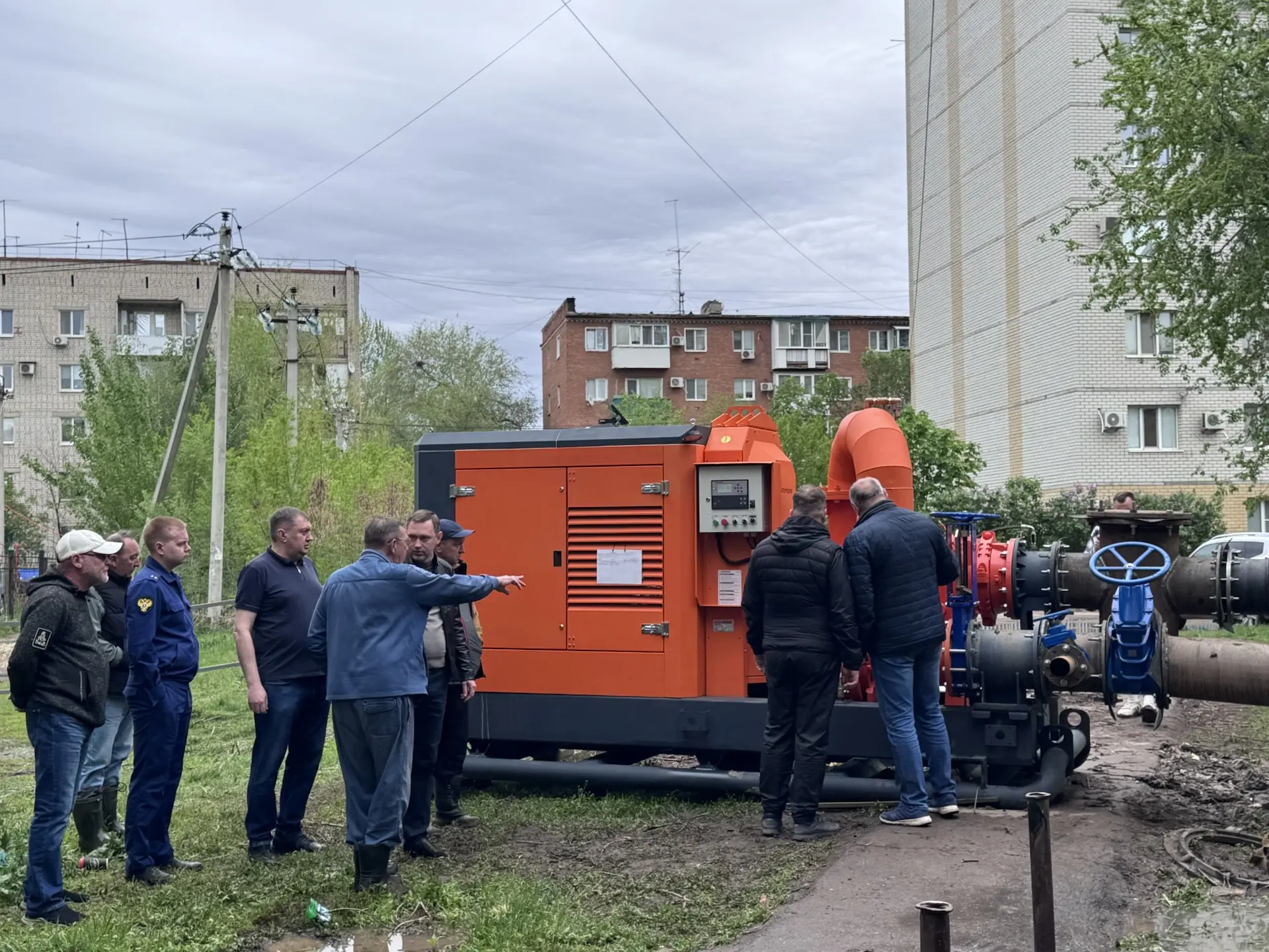 В связи с обильными осадками в ночное время сместились графики работ на объекте В связи с обильными осадками в ночное время сместились графики работ на объекте