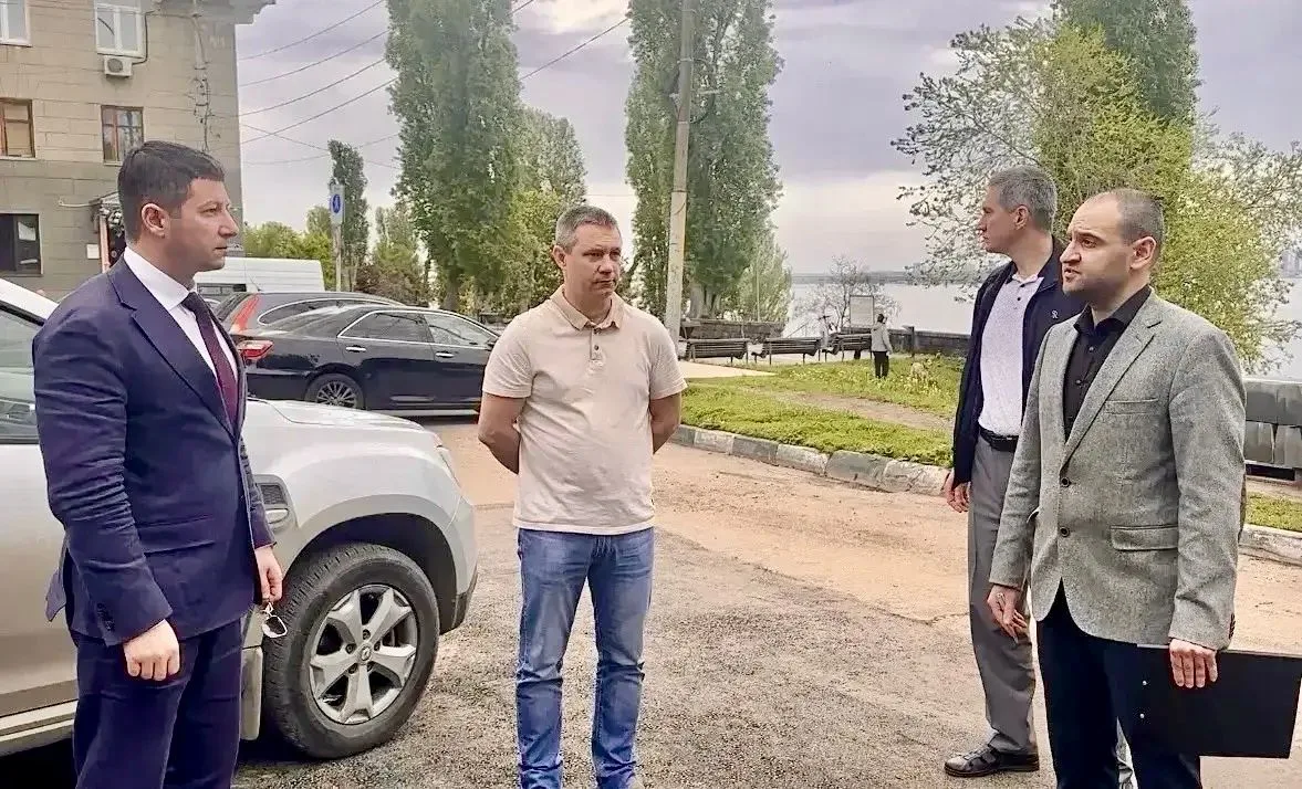 Продолжается контроль за ходом работ на подземных коммуникациях в центральной части города Продолжается контроль за ходом работ на подземных коммуникациях в центральной части города