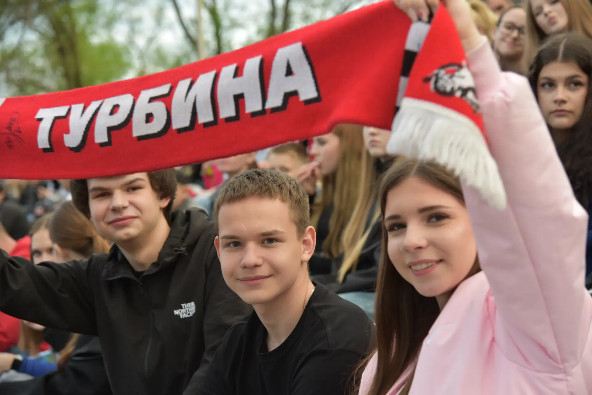 Цена ошибки на гаревой дорожке: Сироткин вырвал победу в напряженном полуфинале Цена ошибки на гаревой дорожке: Сироткин вырвал победу в напряженном полуфинале