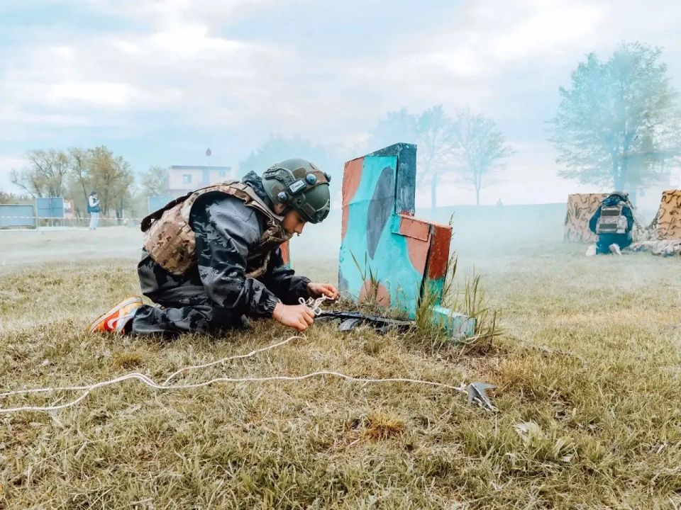 Состоялись финальные отрядные испытания городского этапа Всероссийской военно-патриотической игры «Зарница 2.0» Состоялись финальные отрядные испытания городского этапа Всероссийской военно-патриотической игры «Зарница 2.0»