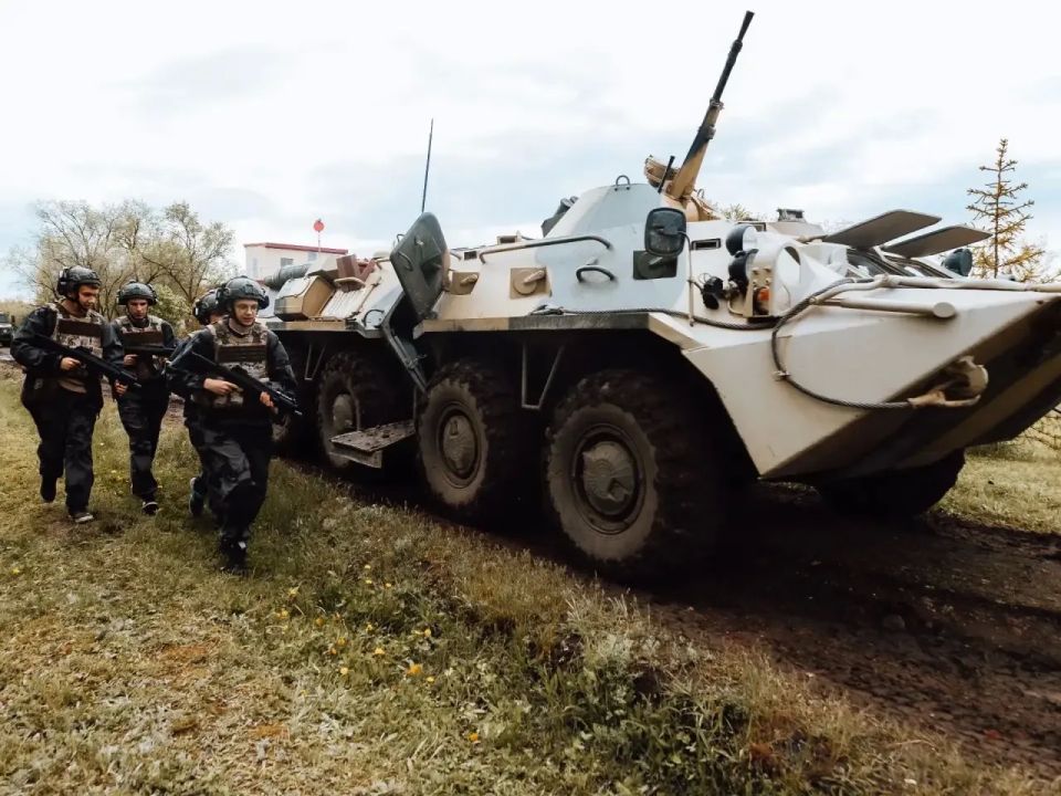 Состоялись финальные отрядные испытания городского этапа Всероссийской военно-патриотической игры «Зарница 2.0» Состоялись финальные отрядные испытания городского этапа Всероссийской военно-патриотической игры «Зарница 2.0»