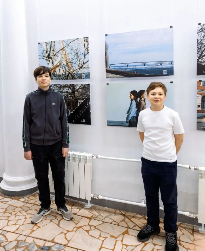 Школа креативных индустрий презентовала выставку фотографий и цифровых картин «Многоликость» – заключительный крупный проект первого учебного года Школа креативных индустрий презентовала выставку фотографий и цифровых картин «Многоликость» – заключительный крупный проект первого учебного года