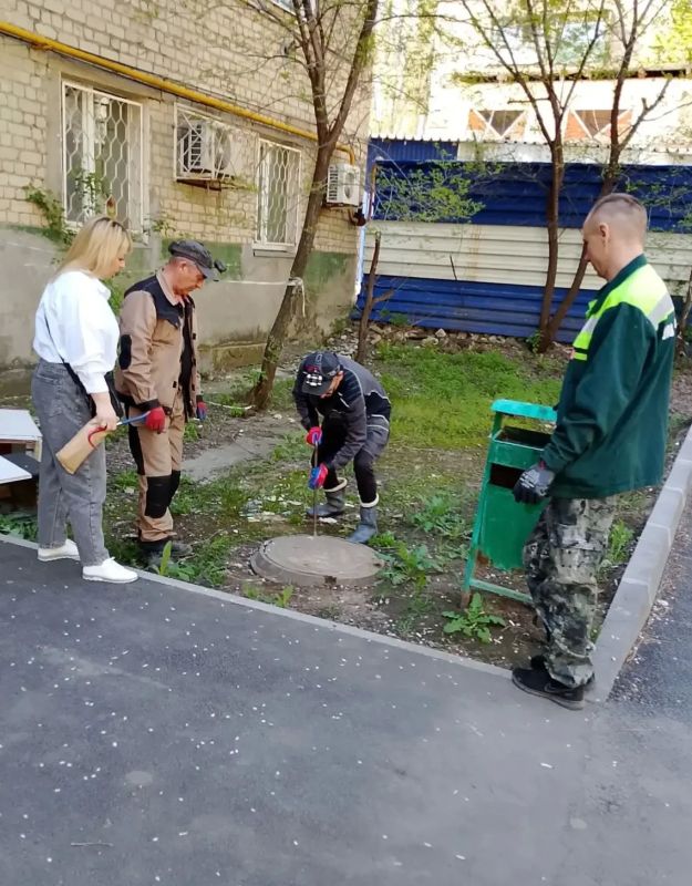За прошедшую неделю специалисты управления эксплуатации жилищного фонда и муниципального жилищного контроля администрации района провели 48 выездных мероприятий по осмотру многоквартирных домов на территории Энгельсского... За прошедшую неделю специалисты управления эксплуатации жилищного фонда и муниципального жилищного контроля администрации района провели 48 выездных мероприятий по осмотру многоквартирных домов на территории Энгельсского...