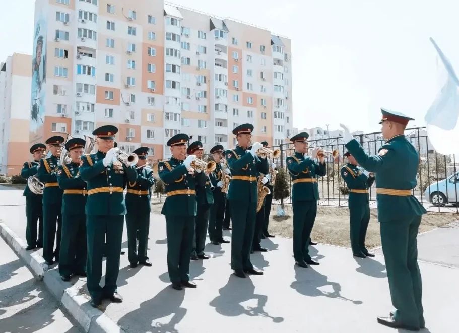 На бульваре Героев Отечества появился мурал в память о герое спецоперации На бульваре Героев Отечества появился мурал в память о герое спецоперации