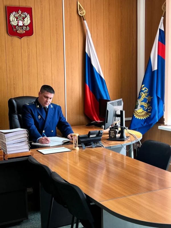 Прокуратура Питерского района утвердила обвинительное заключение по уголовному делу в отношении двух местных жителей в возрасте 57 и 59 лет