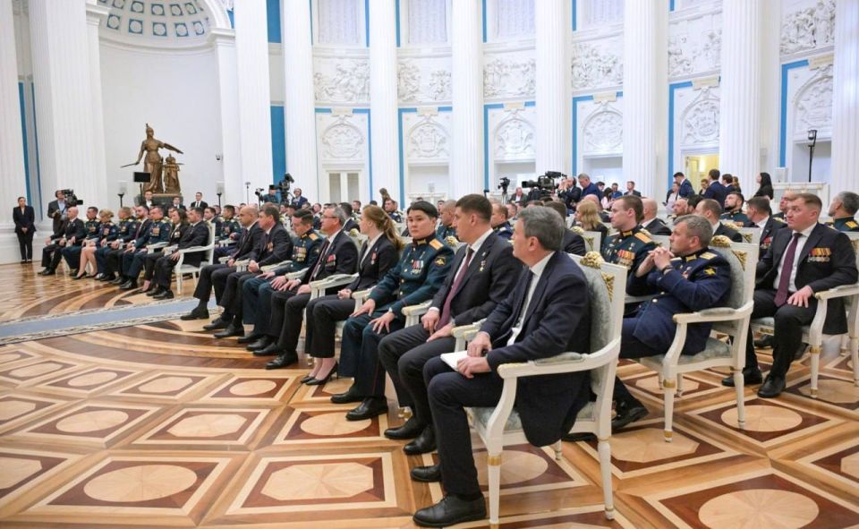 Президент России поддержит участников СВО на выборах Президент России поддержит участников СВО на выборах