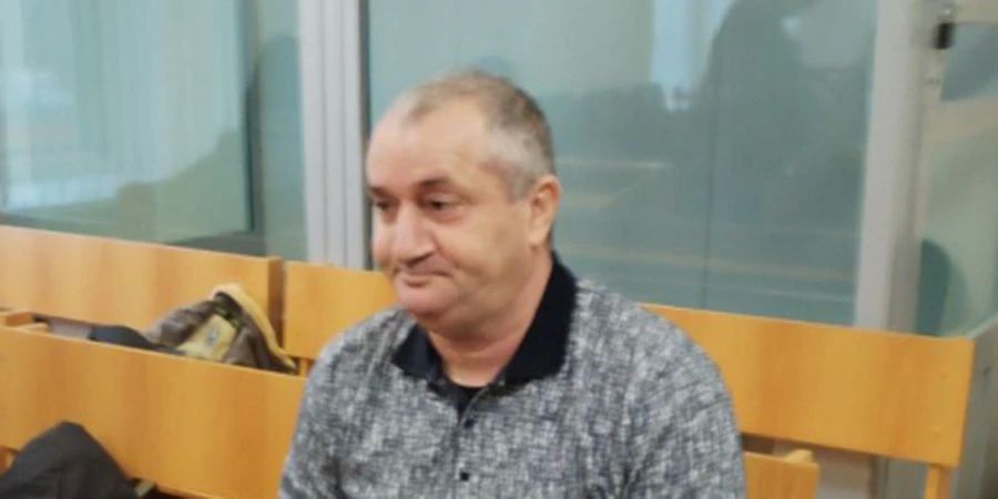 Мужчина избил ученика на уроке в школе №86