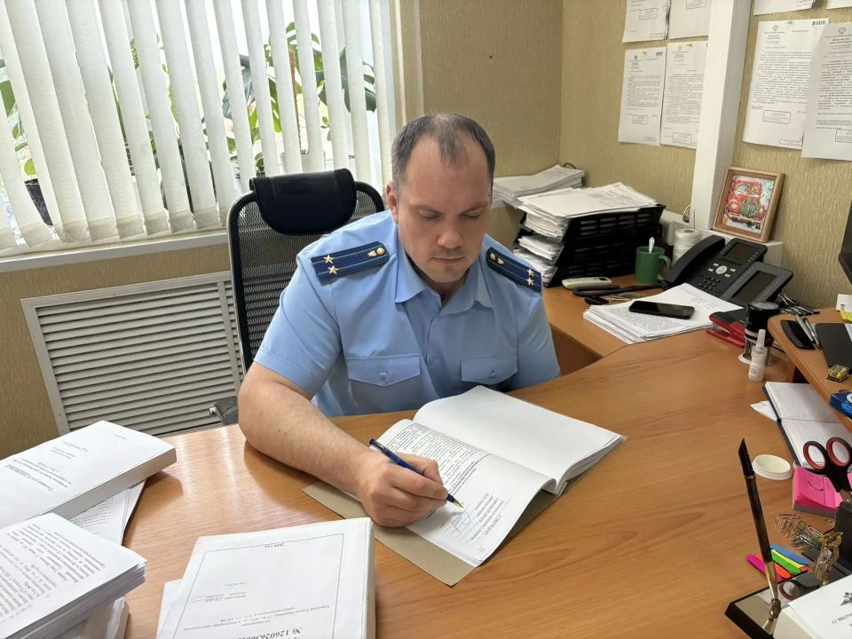 И.о. прокурора города Балашова Николай Ситников утвердил обвинительное заключение по уголовному делу в отношении 54-летней местной жительницы