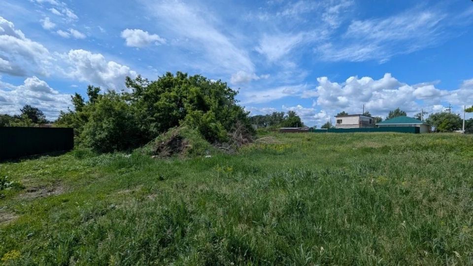 На общеобластном приёме жителей, инициированном губернатором Романом Бусаргиным, ко мне обратились владельцы дачных участков одного из СНТ в районе Старой пристани На общеобластном приёме жителей, инициированном губернатором Романом Бусаргиным, ко мне обратились владельцы дачных участков одного из СНТ в районе Старой пристани